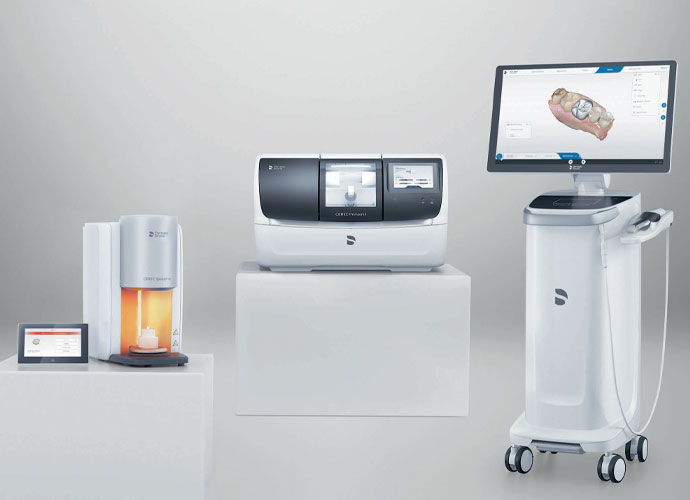 2.短期間で白い歯を手に入れる<br>　 3Dセレックシステム